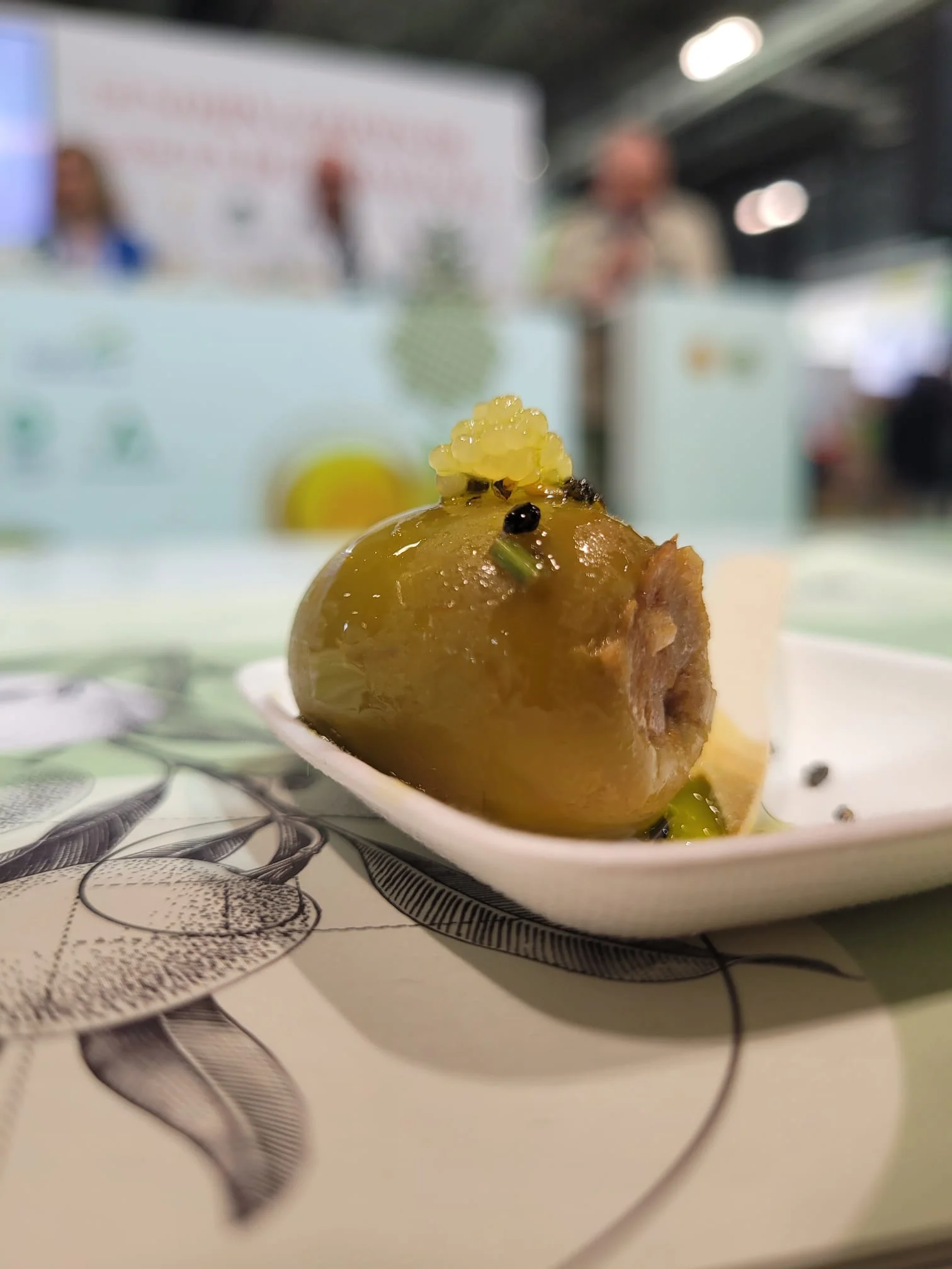 Aceituna Gordal de Sevilla rellena de bacalao